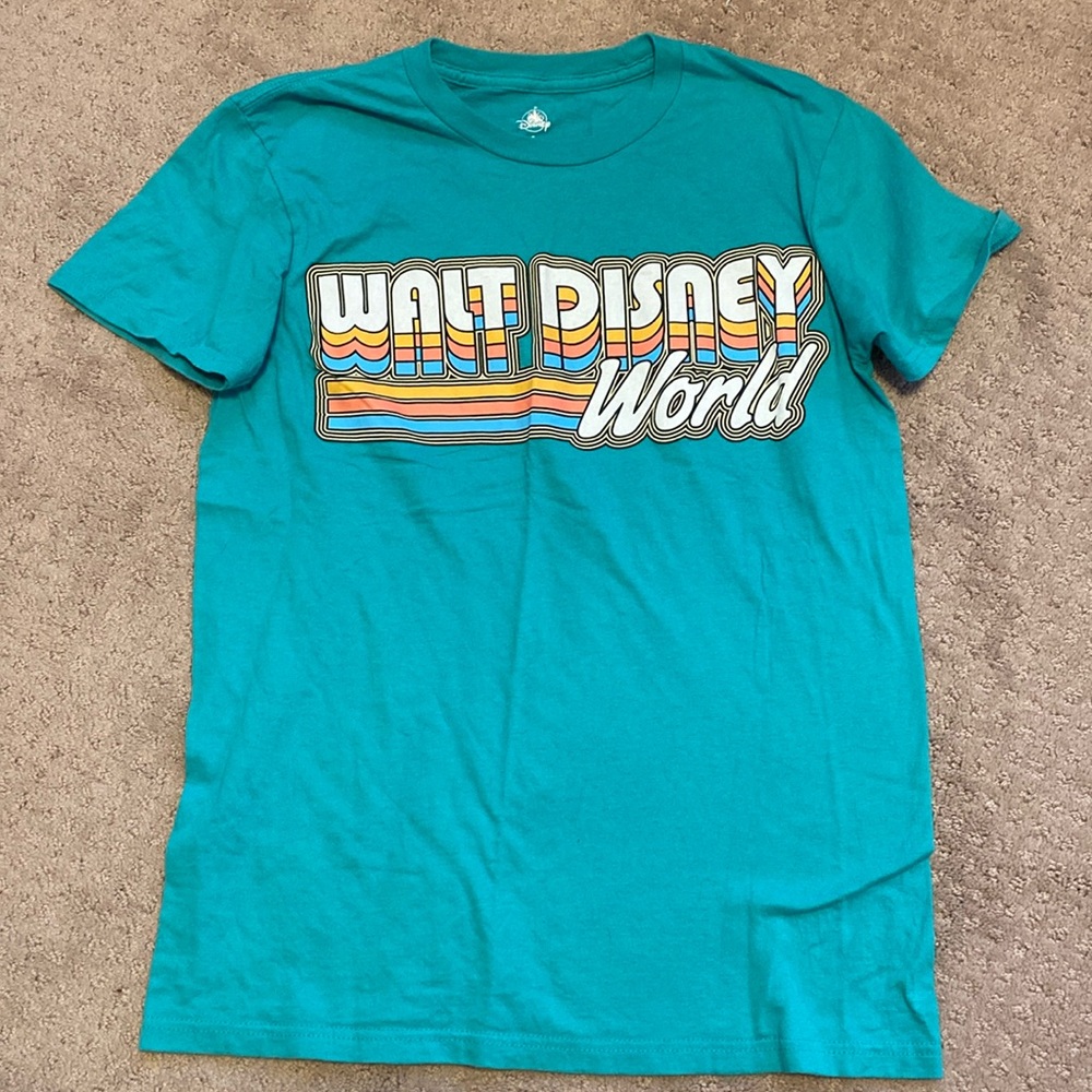 EUC Walt Disney World Retro T shirt